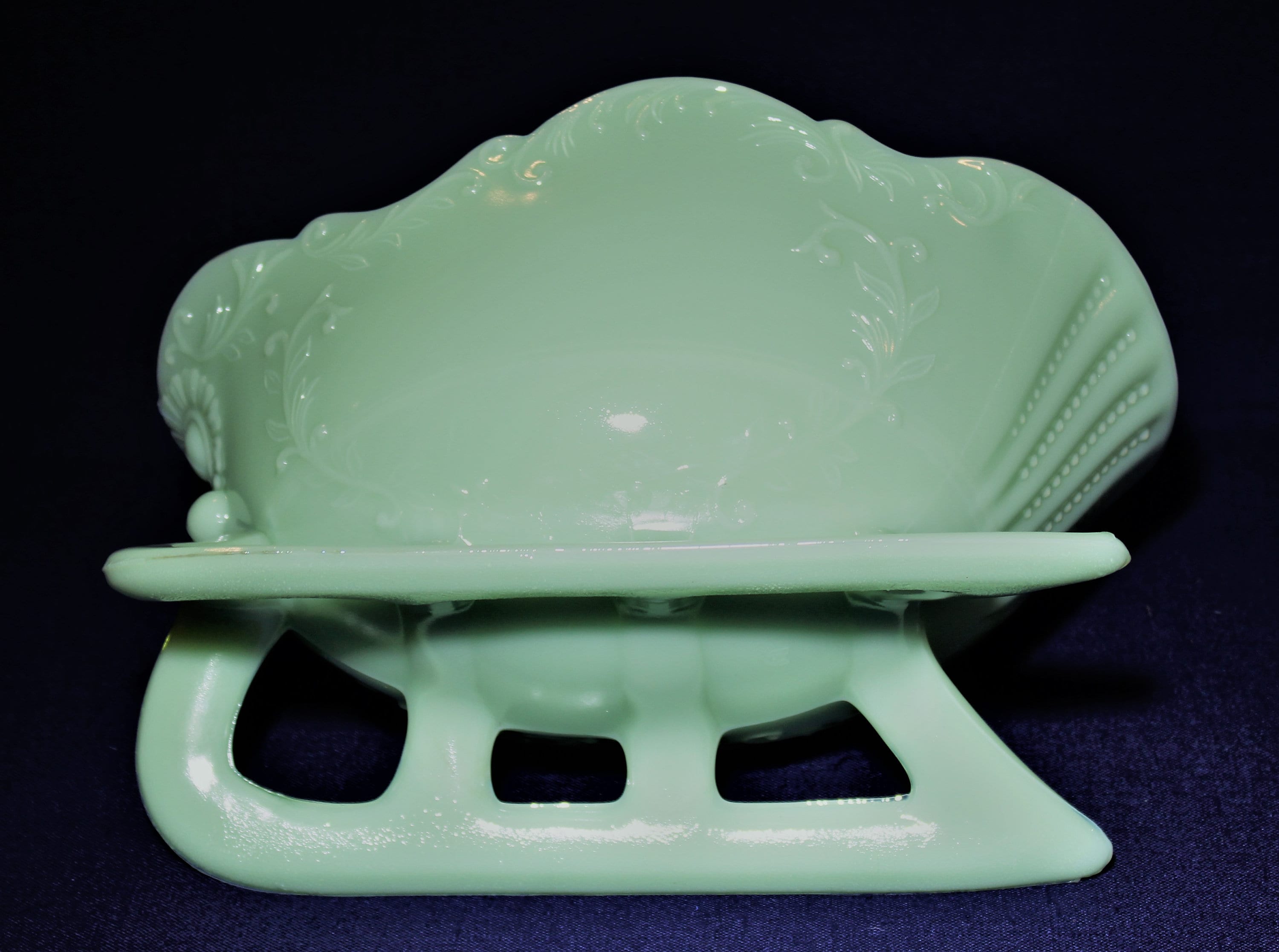 Jadeite Sleigh by Mosser Glass 9-1/4" Long by 6" Wide, Jadeite Horse Drawn Sleigh, Christmas, Holiday Centerpiece
