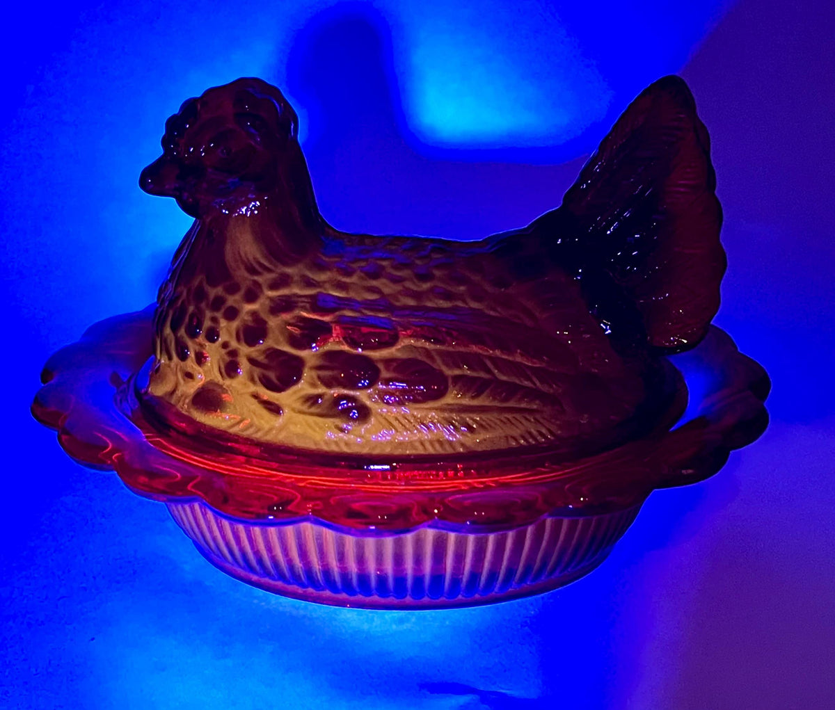 Mosser Red Hen on Nest Glows under UV Candy Dish 4" high, 6 5/8" long and 5 1/2" wide Marked Mosser Glass