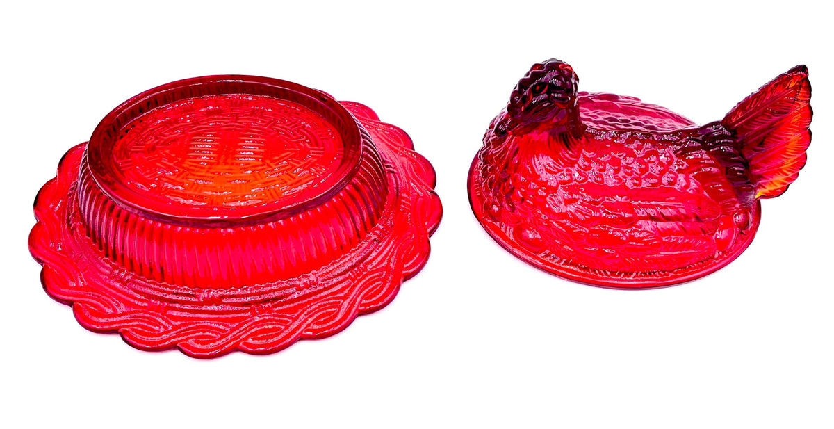 Mosser Red Hen on Nest Glows under UV Candy Dish 4" high, 6 5/8" long and 5 1/2" wide Marked Mosser Glass